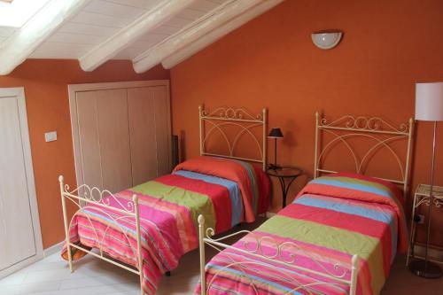 Hotel Porta Santa Maria Busca Екстер'єр фото